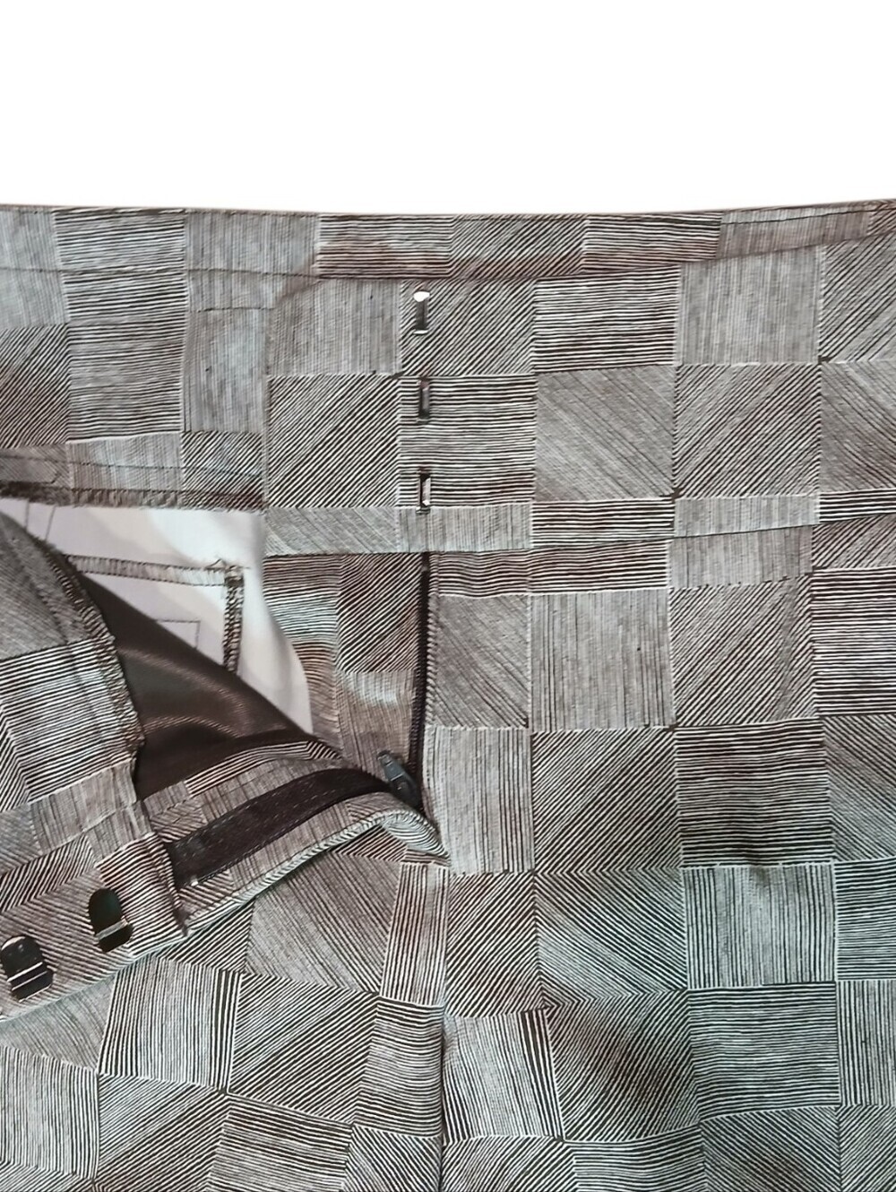Alfani Stretch Small Geometric Print - Picture 4 of 6